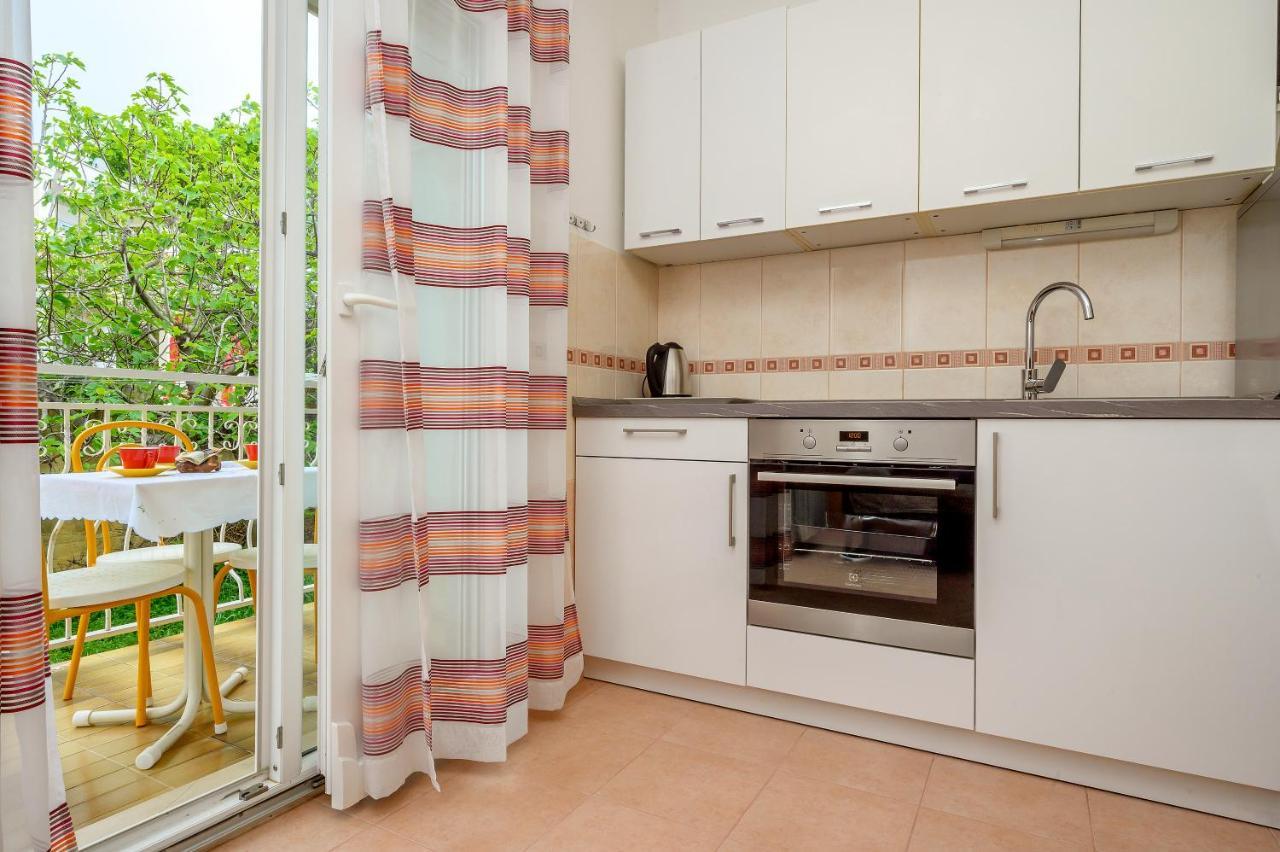 Apartments Juric Podstrana Esterno foto
